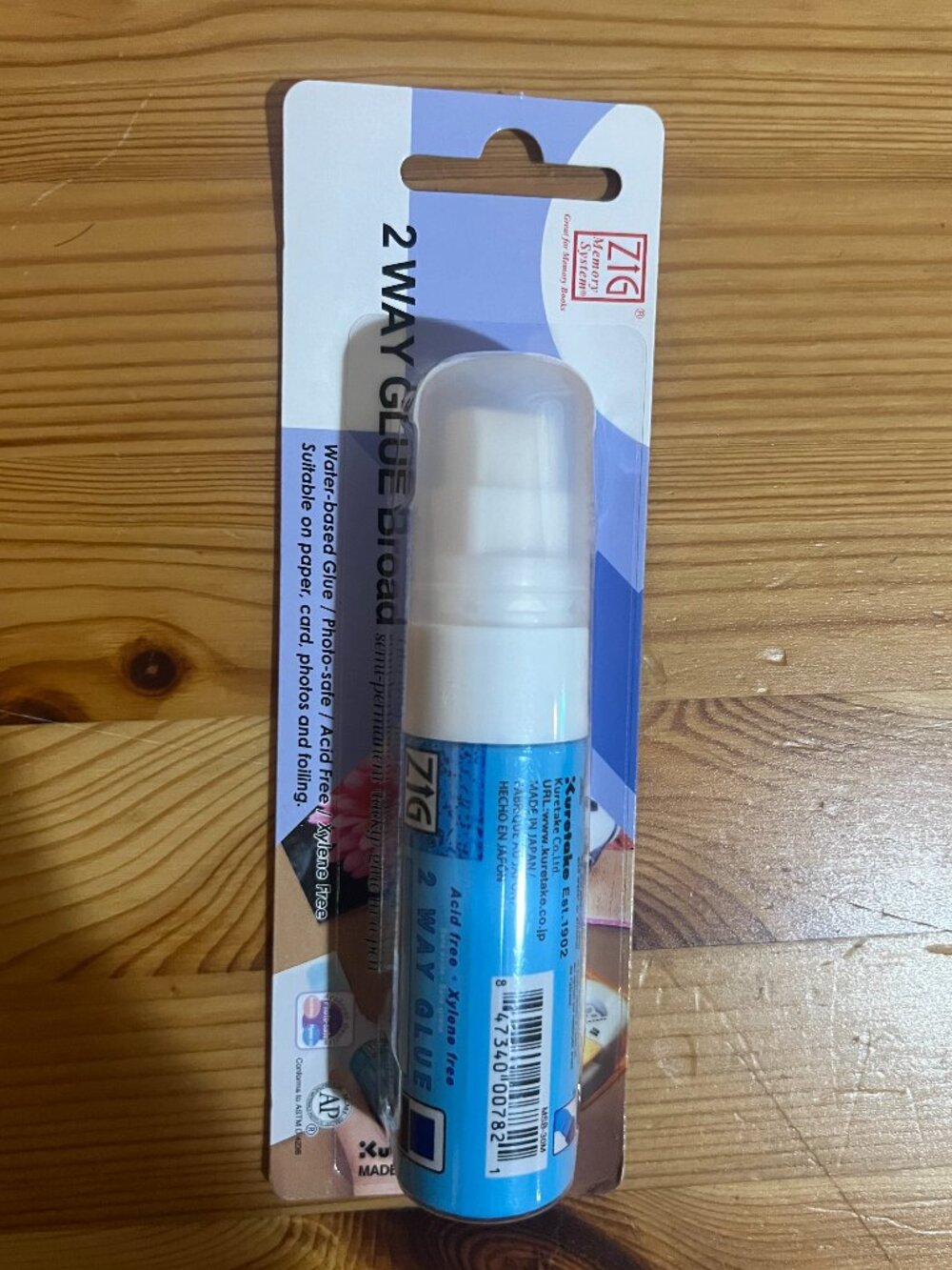 Zig 2-Way Glue Pen Bulk-Jumbo Tip Brand New $10